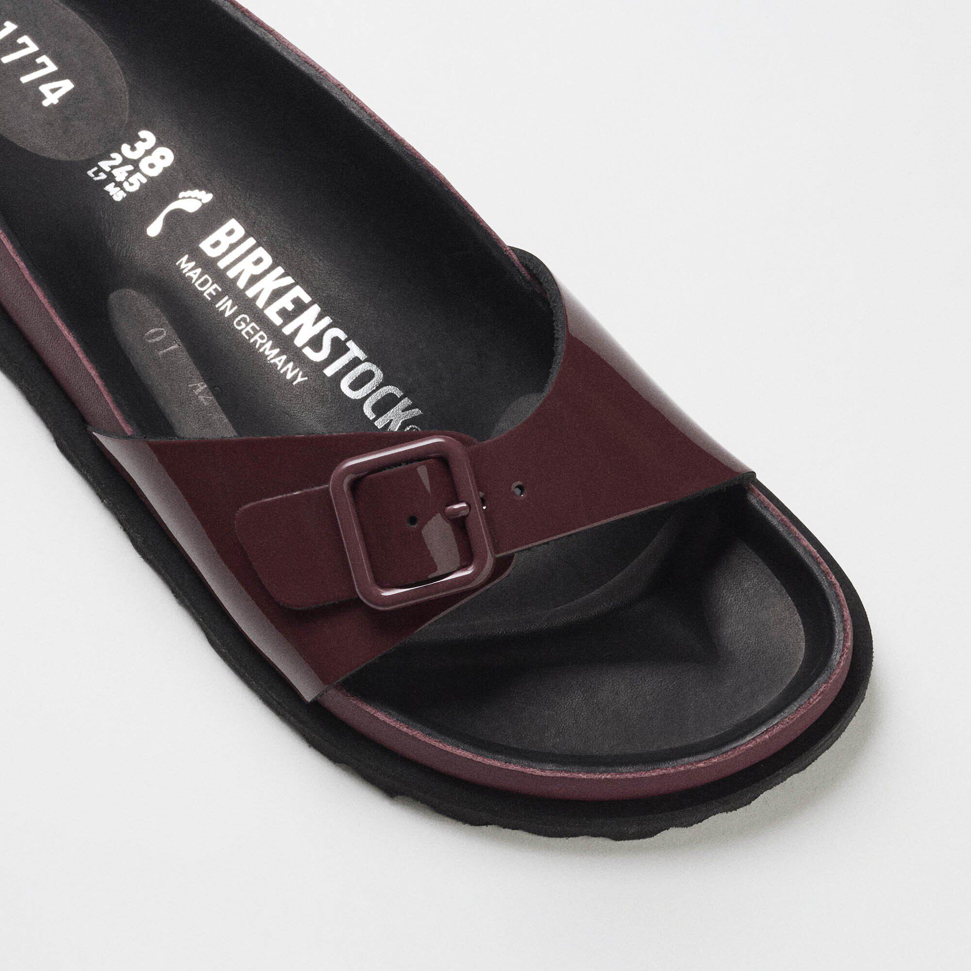 Alternative view of 1774 Madrid Leather Patent Leather Port