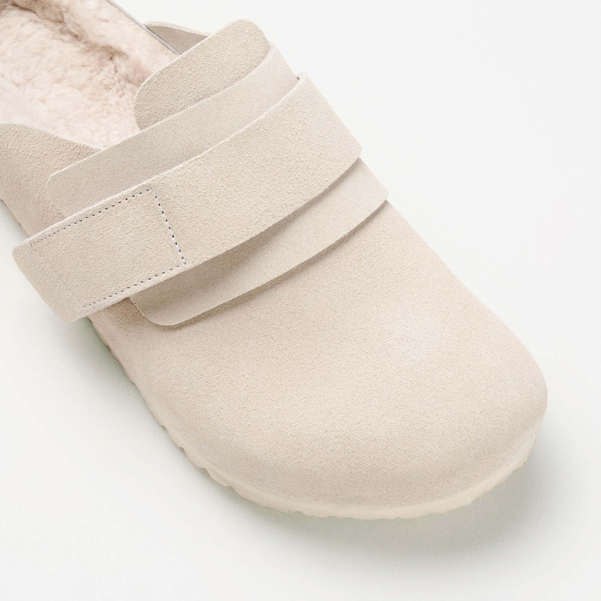 Alternative view of Nagoya Suede Tekla